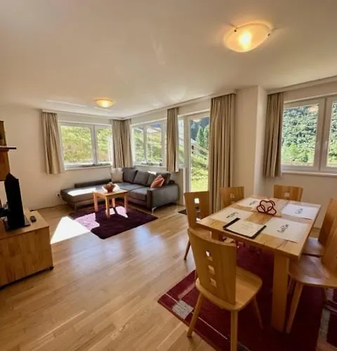 Alps -top 11 By Kamper Daire